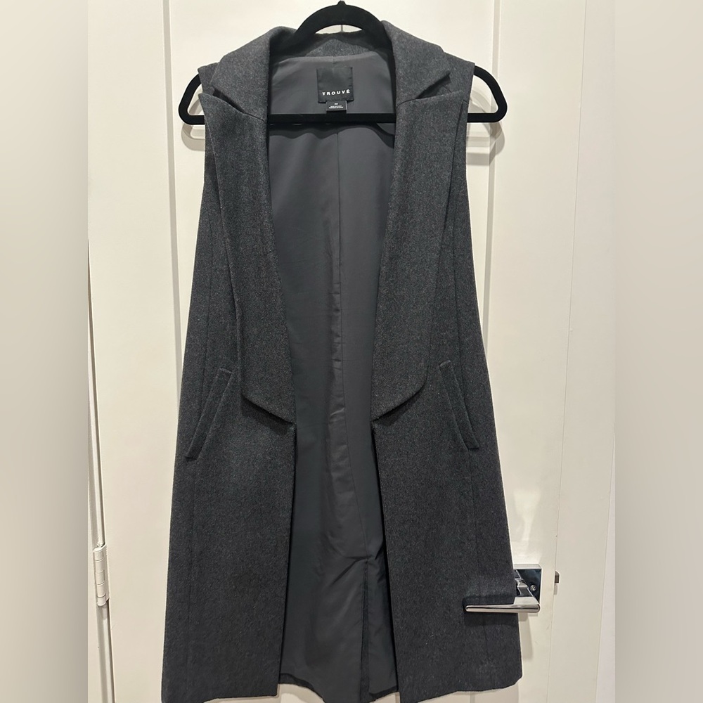 Trouve Gray Sleeveless Vest